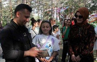 Ekranlar Kapandı, kalpler açıldı: Erzurum’da...