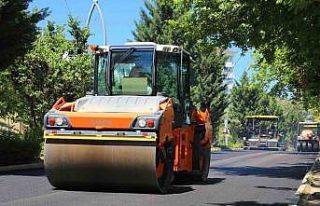 Elazığ’da yol bakım ve asfalt çalışmaları...