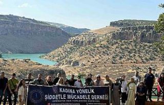 Elazığlı kadınlar ve gençler Diyarbakır’ı...