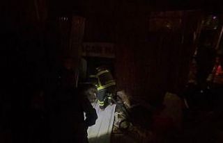 Erzincan’da gece saatlerinde yangın paniği!