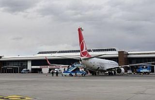 Erzurum’da beş ayda 497 bin 449 kişi uçtu