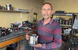 Eski tencere ve çaydanlıklar elinde ikinci baharı...