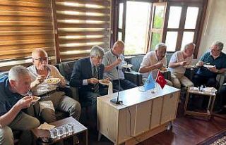 Eskişehir Türk Ocağı’nda coşkulu bayram kutlaması