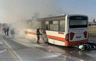 Eskişehir’de yolcu otobüsü yandı: 1 yaralı