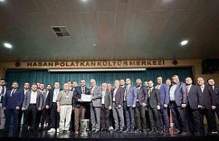 Eskişehirspor’da Ulaş Entok yeniden başkan seçildi