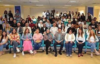 ESOGÜ TÖMER’den Mezunlar Günü