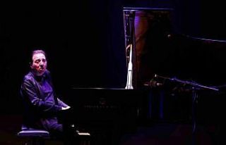 Fazıl Say’ın bestelediği "İznik Türküsü"...