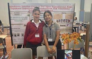 Fen araştırma projesi şampiyonları Mira ve Beren...