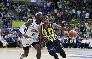 Fenerbahçe, final serisinde 2-0 öne geçti