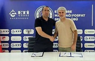 Fosfatspor, yeni anlaştığı teknik direktör ile...