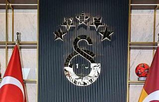 Galatasaray, Sane ile 3 yıllık sözleşme imzaladı