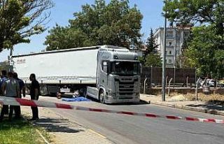 Gaziantep’te tırın altında kalarak ölen 2 kişinin...