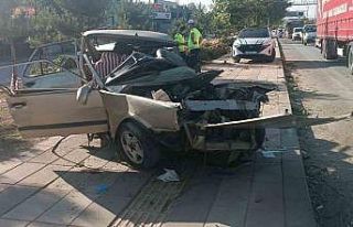 Gaziantep’teki feci kazada Tofaş sürücüsü kurtarılamadı