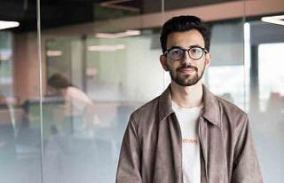 Gelecek sezonun modasını bilen yapay zekalı T-Fashion...