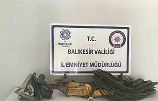 Gönen’de faili meçhul hırsızlıklar çözüldü
