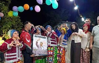 Gördes’te Yörüklerin geleneksel düğünü renkli...