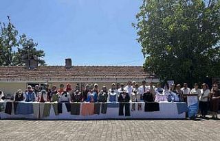 Güzelyaka köyünde kursiyerlerin ürettikleri ürünler...