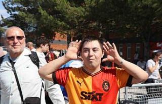 Hacdan dönen dedesini ve ninesini ‘Icardi’nin...