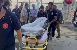 Hafif ticari araç uçuruma yuvarlandı: 1 ölü,...