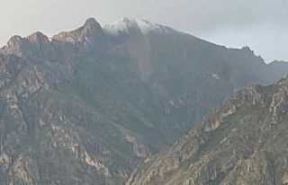 Hakkari’de haziran ayında kar sürprizi