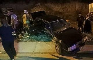 Hatay’da iki otomobil çarpıştı: 6 yaralı