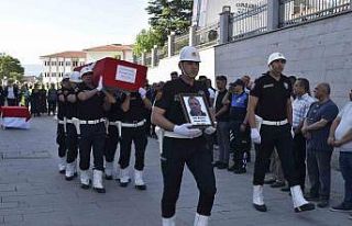 Hayatını kaybeden polis memuru törenle memleketine...