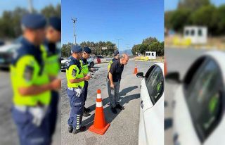 İl Jandarma Komutanı Aldemir, vatandaşların bayramını...