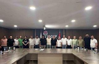 Isparta 32 Spor’da yönetim görev dağılımını...