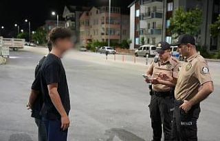 Isparta’da kurallara uymadığı tespit edilen sürücülere...