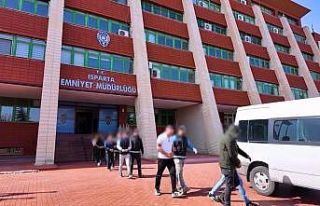 Isparta’da narkotik operasyonlarında 22 kişiye...