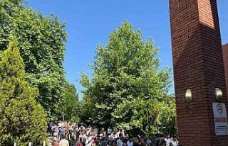 Isparta’da YKS’nin ikinci oturumu AYT heyecanı...