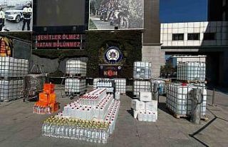 İstanbul’da yaklaşık 19 ton sahte alkol ele geçirildi