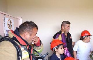 İtfaiye personellerini duygulandıran not: "Pelerinin...