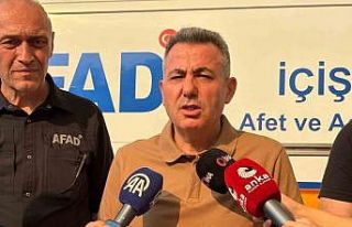 İzmir Valisi Elban: "Yangın henüz kontrol...