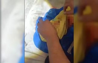 İzmir’de çatıya terk edilen yeni doğmuş bebek...