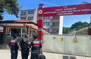 JASAT ekipleri aranan 4 kişiyi yakaladı