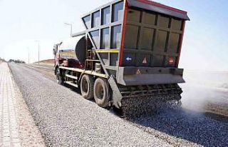 Kahta’da yol yapım ve asfaltlama çalışmaları...