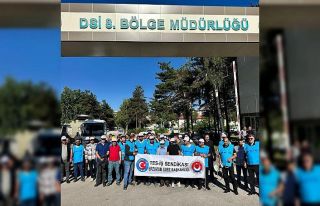 Kamu işçileri Erzurum’da eylem yaptı