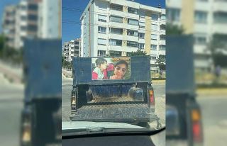 Kamyonetinin arkasına katledilen Narin’in fotoğrafını...