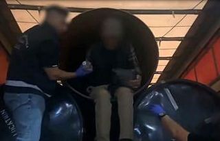 Kapıkule’de çelik borulardan 5 kaçak göçmen...