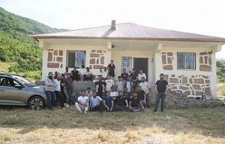 Karabeyli gençler geleneksel piknikte buluştu