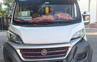 Karabük’te okul servisi ile otomobil çarpıştı:...