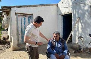 Kars MHP’den ihtiyaç sahibi aileye yardım eli