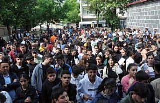 Kars’ta 4 bin 267 öğrencinin LGS heyecanı başladı