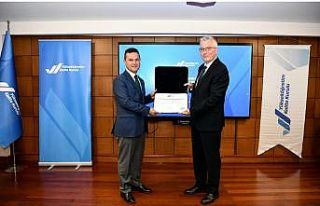 Kastamonu Üniversitesi, kurumsal akreditasyon belgesini...