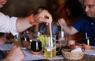 Kayaşehir’de doğal mum atölyesi