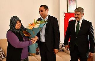 Kaymakam Çağlar Partal’dan şehit ailesine bayram...