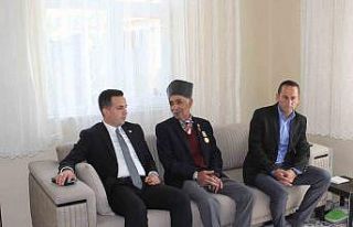 Kaymakam Şahin şehit ve gazi aileleriyle bir araya...