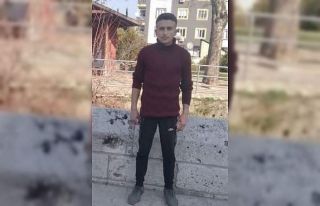 Kazada yaralanan genç hayatını kaybetti