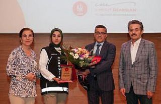 Keçiören’de "En İyi Narkotik Polisi Anne"...